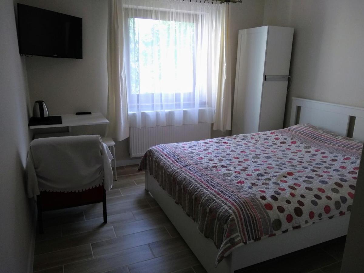 Apartamenty Warka Extérieur photo
