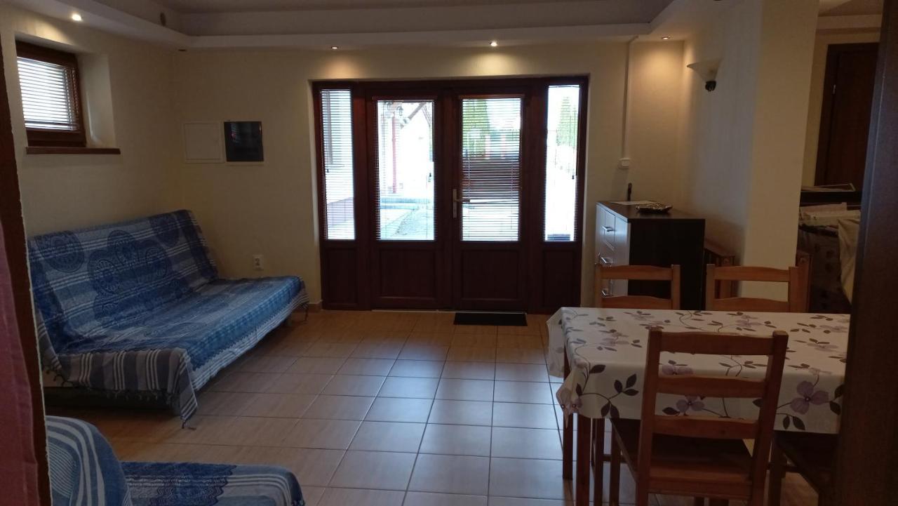 Apartamenty Warka Extérieur photo