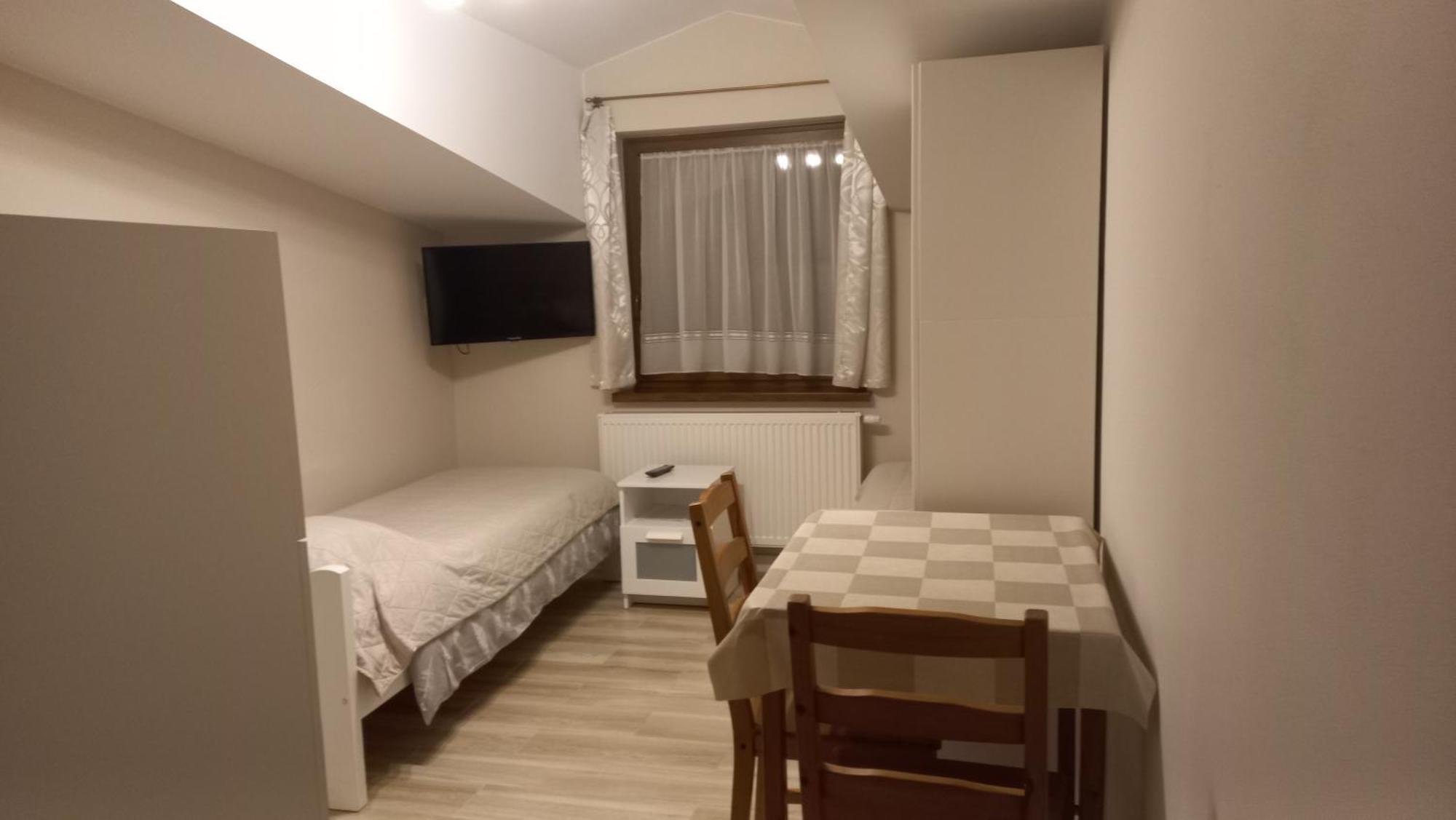 Apartamenty Warka Extérieur photo